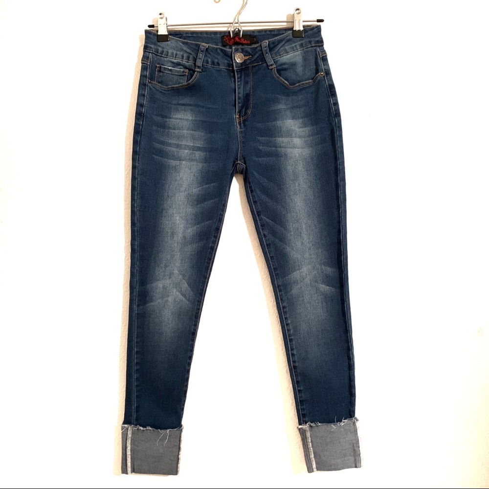 Red Bottoms Jeans -Mid Rise Cuffed Hem Skinny Crop